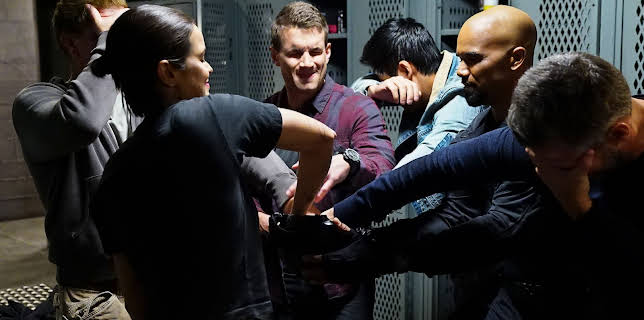 20:00: S.W.A.T. (S1 E8) (S1) | TV6 | 3/4 2026