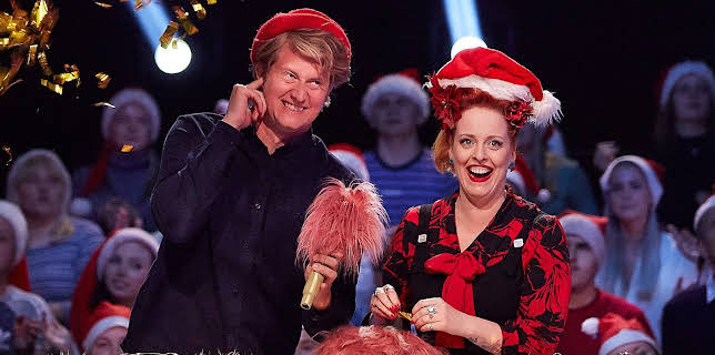 15:40: 10 på topp: 10 på topp julespesial | NRK 1 | 12/20 2025