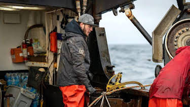 1:00 AM: Deadliest Catch (S19) | Discovery Channel | 10/2 2026