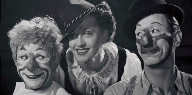 11:55: Karusellen går | TV4 Guld | 12/25 2025