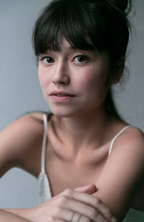 Lena Lapres as 