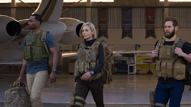 20:00: Professionals (S1 E5) (S1) | TV6 | 4/18 2026