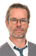 Guy Pearce som 