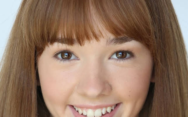Holly Taylor