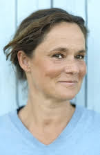 Pernilla August som 