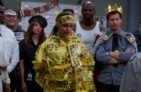 Brooklyn Nine-Nine Season 1: Halloween