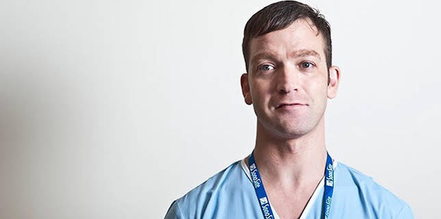 1:10 AM: 24 Hours in A&E | More 4 | 3/17 2026