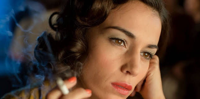 21:00: Velvet (S01/E14) | One | 2/3 2026