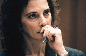 American Manhunt: O.J. Simpson: Cirkusen