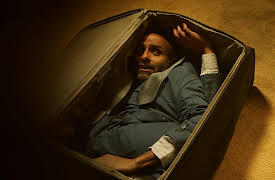 Creepshow, Season 1: All Hallows Eve / The Man in the Suitcase