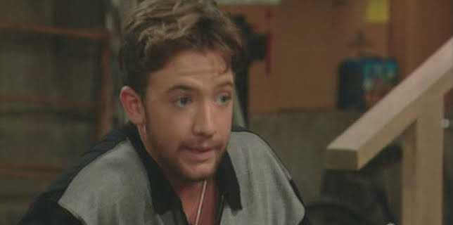 06:00: Våra värsta år (S8 E3) (S8) | TV6 | 11/17 2025