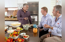 Paul Hollywoods Pies & Puds: Chilli Beef Cornbread Pies