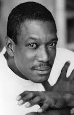 Jay Arlen Jones som Occam