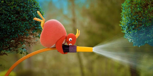 9:30 AM: Twirlywoos (S2) | Cbeebies | 1/5 2026