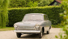 Bangers & Cash (S8 E7)