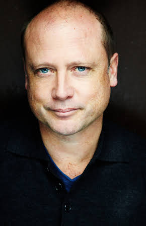 Alan Dukes as 