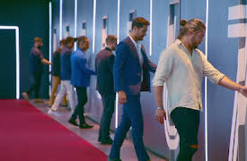 Love Is Blind: Brazil: La cabina del amor