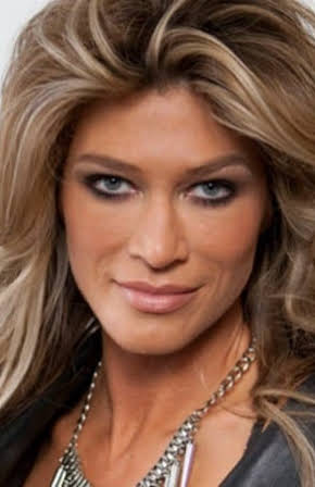 Amber Smith as 