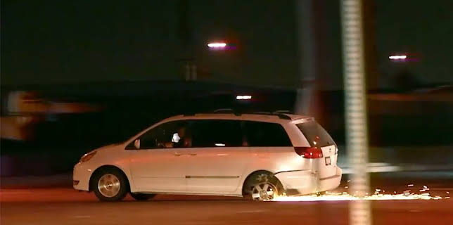 01:55: First on the Scene (S1 E1) (S1) | TV10 | 12/20 2025