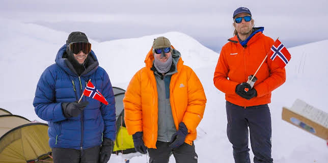 21:10: Ekspedisjonen: Endelig sammen igjen | NRK 2 | 11/22 2025