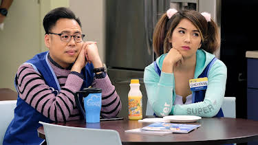 11:50: Superstore (S4 E14) (S4) | Viasat Series | 6/18 2026