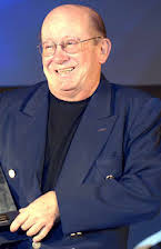 Ulises Dumont as 