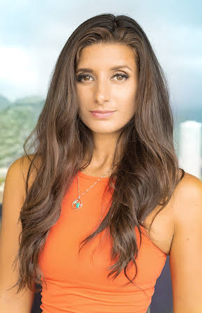 Kaylee Kristin as Candace Soleta