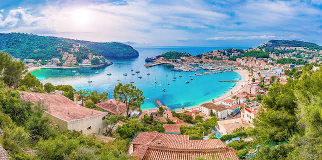 11:05 AM: Jewel of the Med: Majorca and Menorca (S1 E1) (S1) | Channel 5 | 2/1 2026