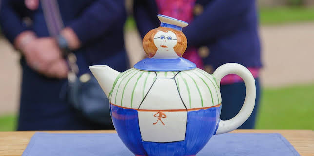 12:00 PM: Antiques Roadshow (S45 E6) (S45) | Yesterday | 2/4 2026