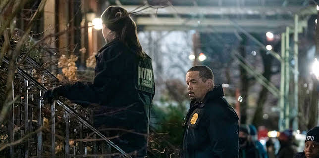 10:00 PM: Law & Order: Special Victims Unit (S22 E11) (S22) | 5 USA | 3/8 2026