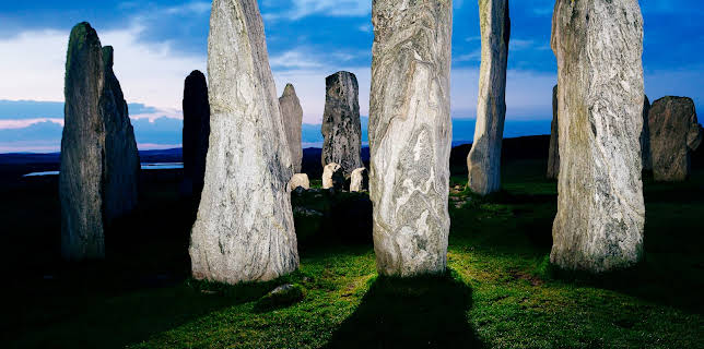 8:00 AM: Blowing Up History (S4 E23) (S4) | Discovery Science | 11/23 2025