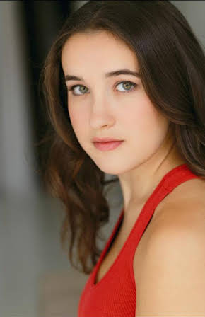 Gracie Lawrence as 