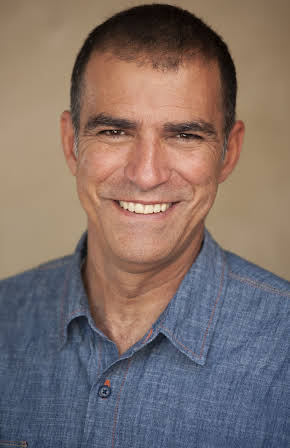Peter Quartaroli as 