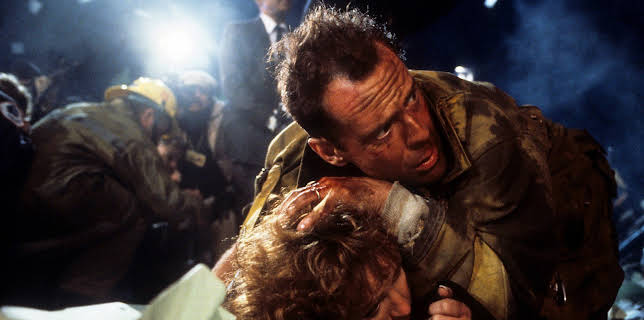21:00: Die Hard 2 | TV6 | 12/23 2025