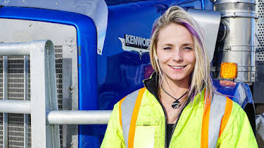 1:35 AM: Ice Road Truckers (S11 E5) (S11) | Paramount | 10/31 2026