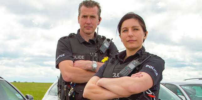 7:00 PM: Police Interceptors (S7 E10) (S7) | Paramount | 1/12 2026