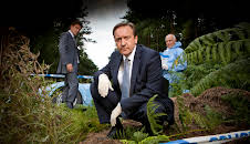 Mord og mysterier (S14 E1)