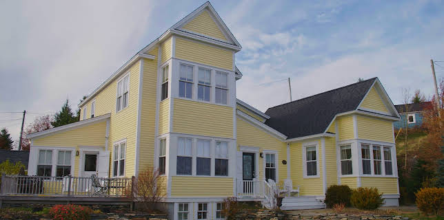 22:00: Rock Solid Builds (S2 E6) (S2) | TV10 | 12/17 2025