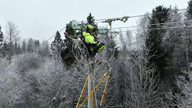 06:00: Högspänning (S1 E2) (S1) | TV3 | 4/19 2026