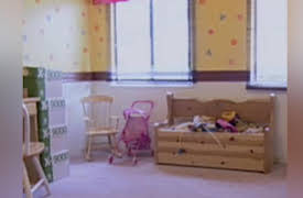 House Hunters: Classic, Season 1: Looking for a Larger Home