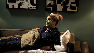 4:00 PM: Modern Family | E4 | 8/17 2026