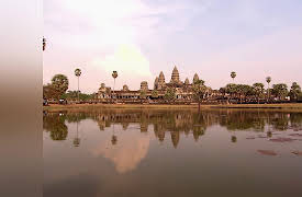 Laura McKenzie's Traveler: Cambodia