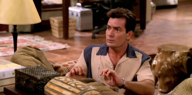 20:55: Two and a Half Men (S1 E9) (S1) | Kanal 9 | 12/15 2025