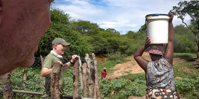 13:40: Team Bachstad i Afrika: Femti milliarder dollar for et egg | NRK 2 | 11/10 2025