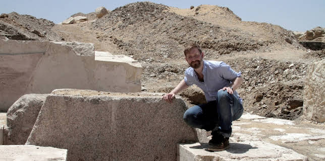 06:15: Tatort Pyramide - Grabräubern auf der Spur | ZDFinfo | 1/6 2026