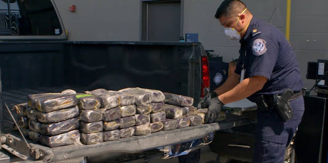 12:00 PM: Border Force America's Gatekeepers (S2 E8) (S2) | Dave | 12/5 2025