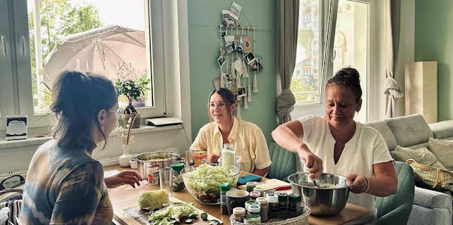 04:45: Dokumentation & Reportage | Das Erste | 12/2 2025