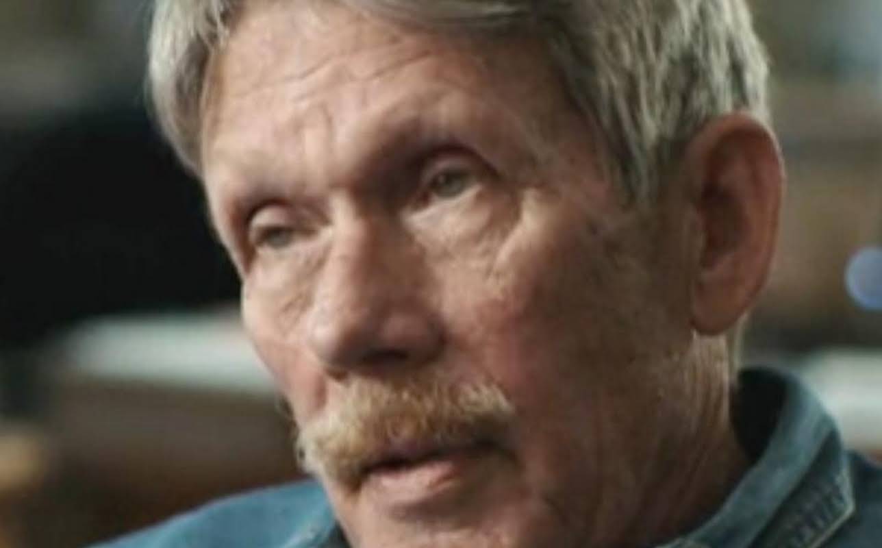 Dick J. Reavis