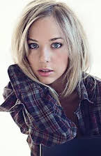 MacKenzie Porter som 