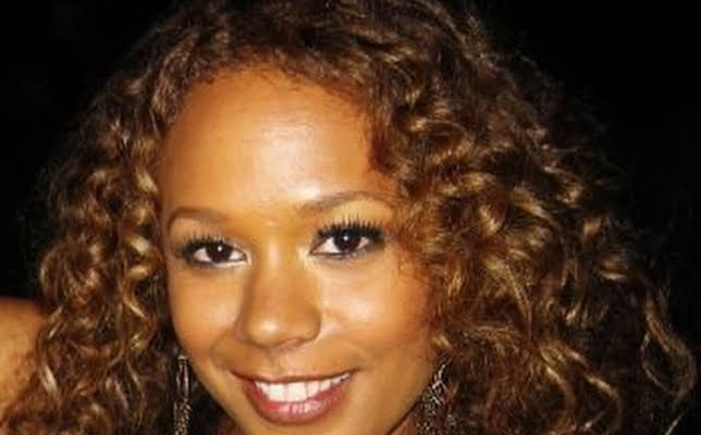 Rachel True